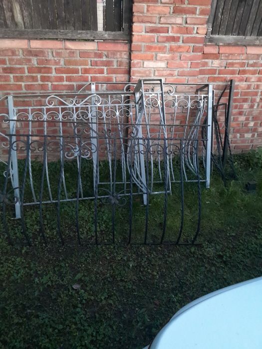 Balustrada ok 3.5 m kuta solidna