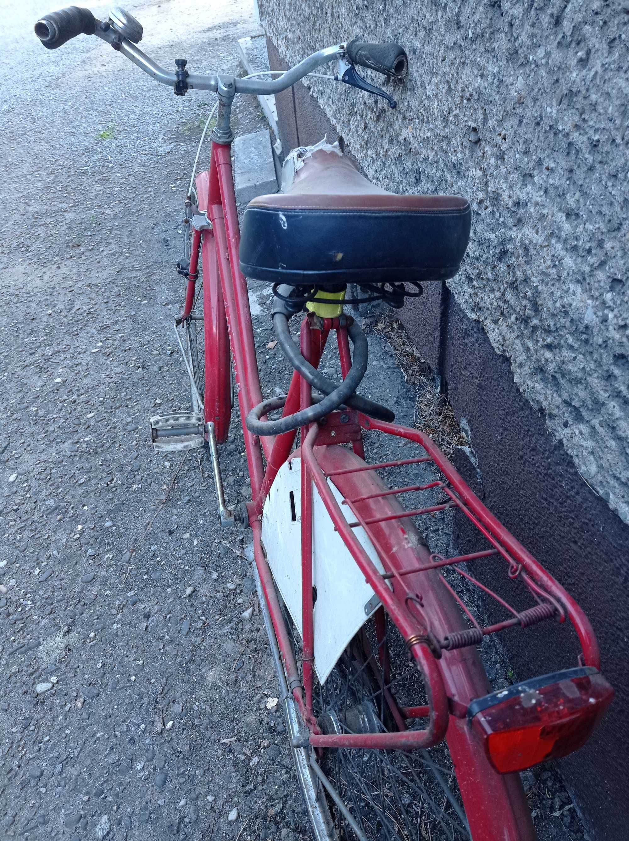 Zabytkowy, klasyczny rower holenderski