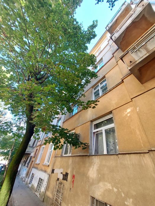 Продаж 2 кім. кв-ра, вул. Йосипа Сліпого