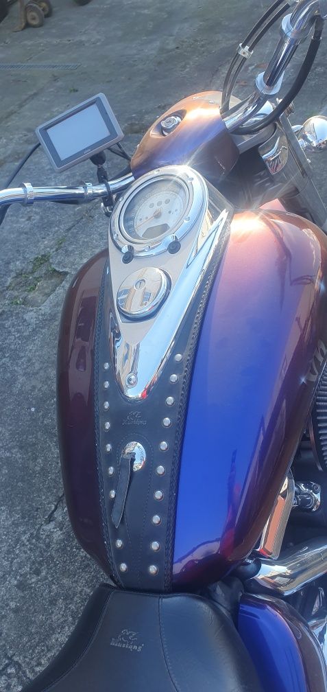 Kawasaki VULCAN VN2000 z przyczepą