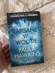 Paula hawkins zapisane w wodzie