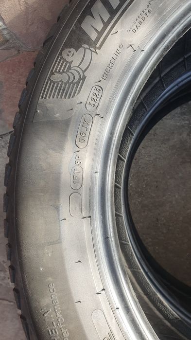 Пара коліс Michelin 235/55/19 ЗИМА 2023 року Протектор 5.5 мм.