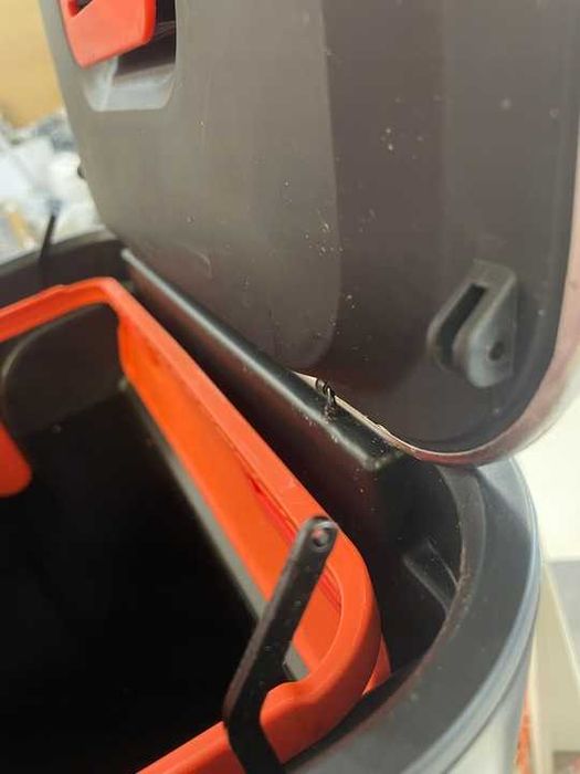 Kosz na śmieci z pedałem JOSEPH JOSEPH Titan system zgniatania 30L