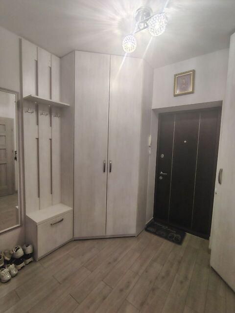 Продаж 1км.кварт.44.5м2 в новобудові з меблями і технікою у Винниках