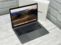 MacBook Air 13" 2020 года M1