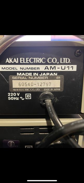 Стереопідсилювач AKAI AM-U11