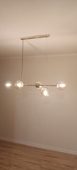 Nowa lampa sufitowa Dansa złota Alfa 63019