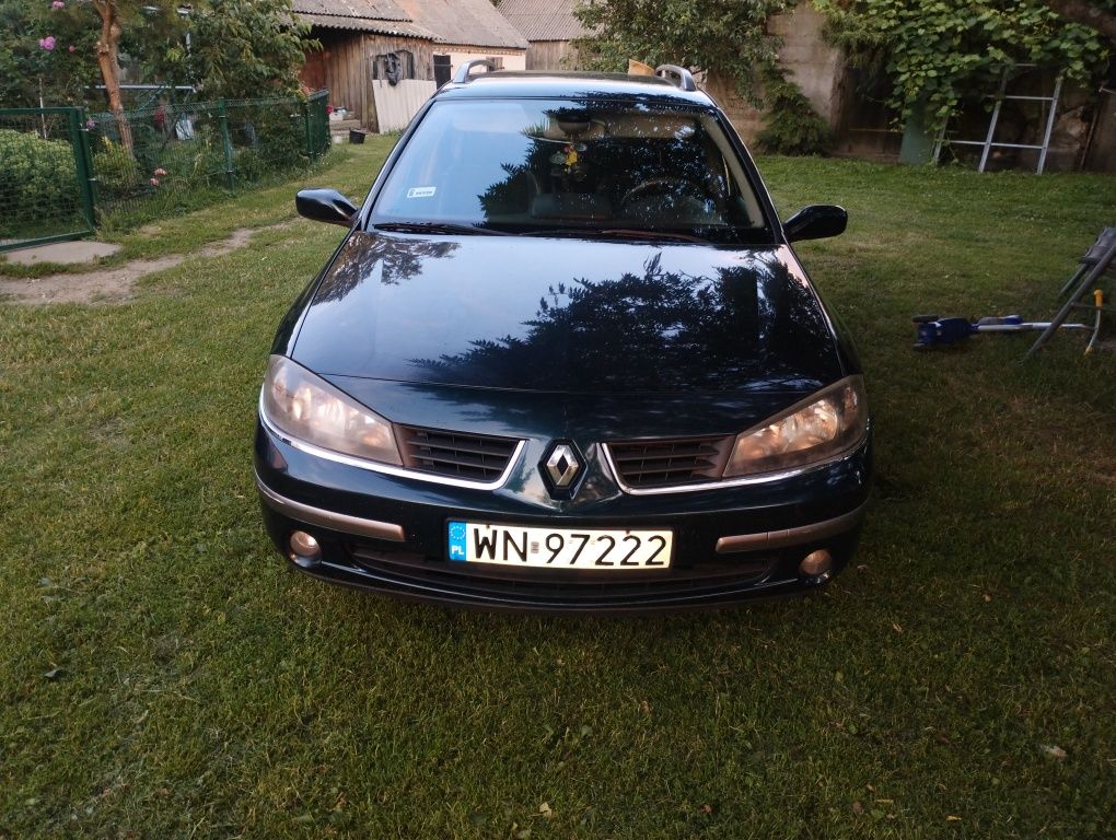 Reno laguna 2006 r,kombi ,2,0 dCi,150 km,przeb 250 tys km