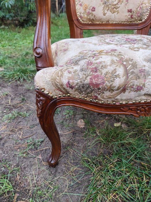 Komplet wypoczynkowy w stylu Ludwik XVI