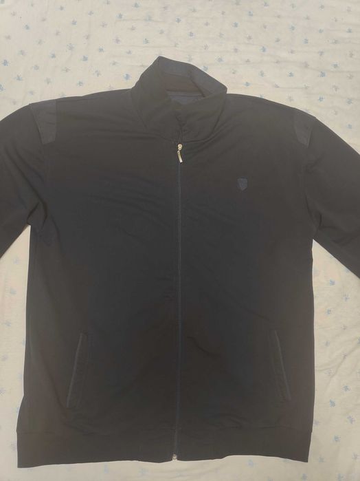 Продається чоловічий спортивний костюм великого розміру (батал).