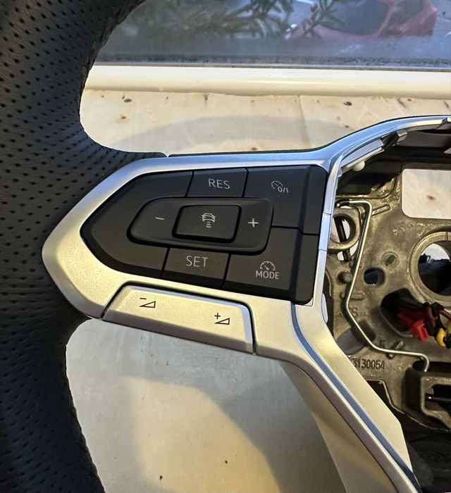 Кермо ve Touareg III 2025