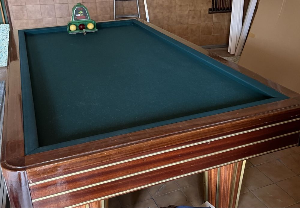 Mesa de bilhar livre usada