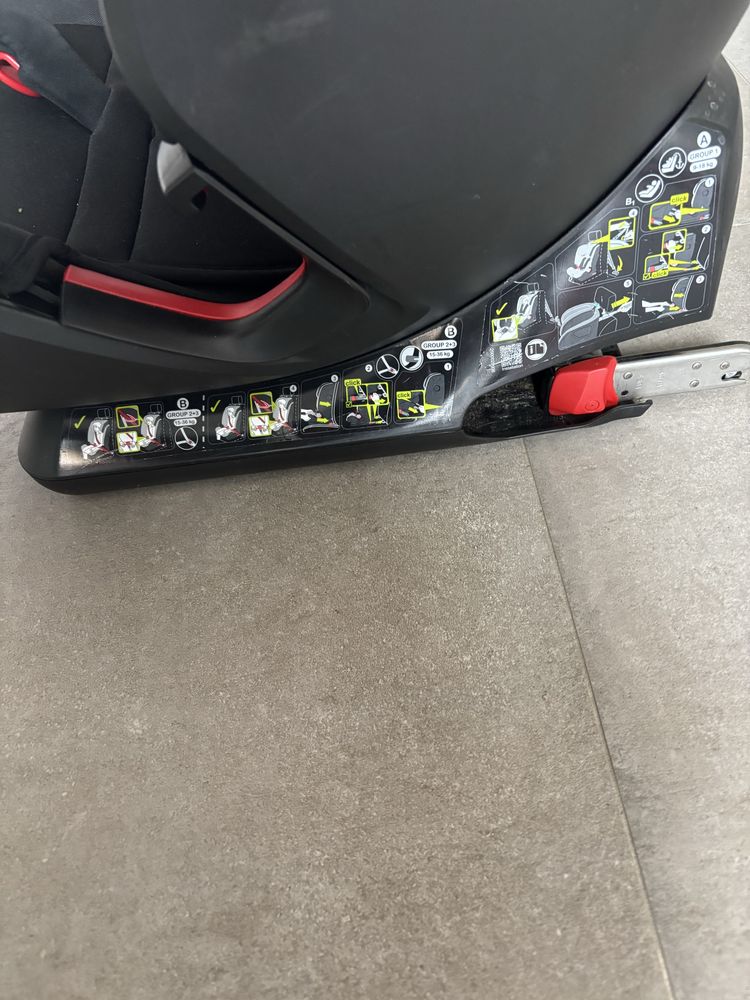 Fotelik samochodowy Britax Römer 9–18 kg