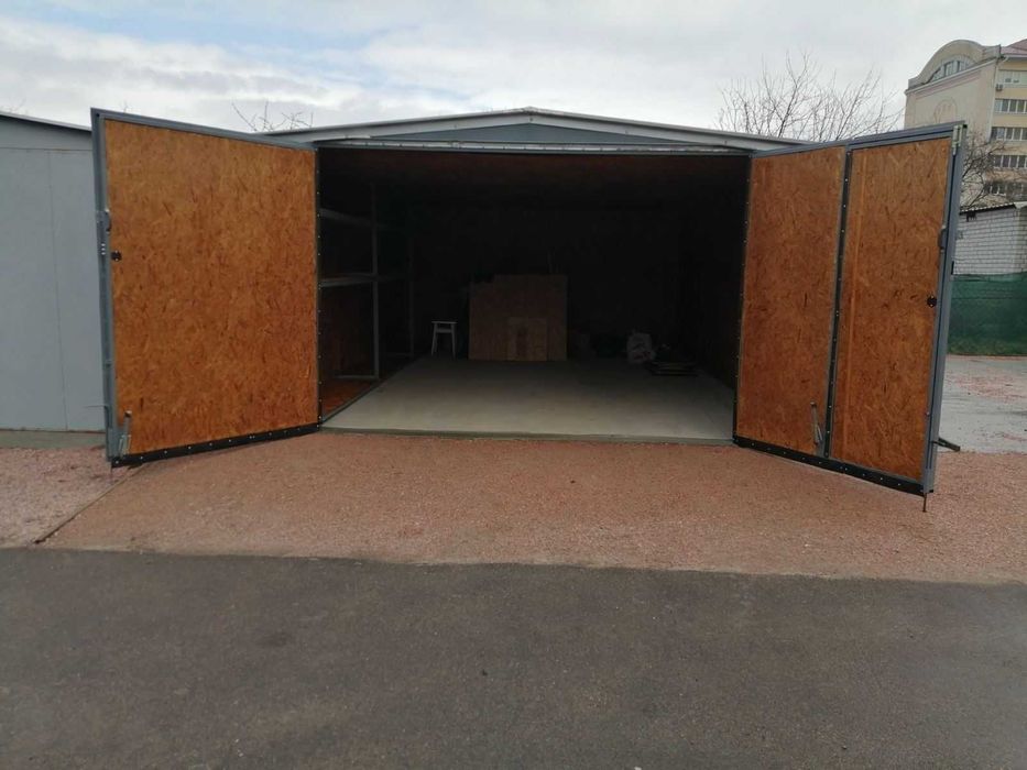 Продам гараж в с Нові-Петрівці