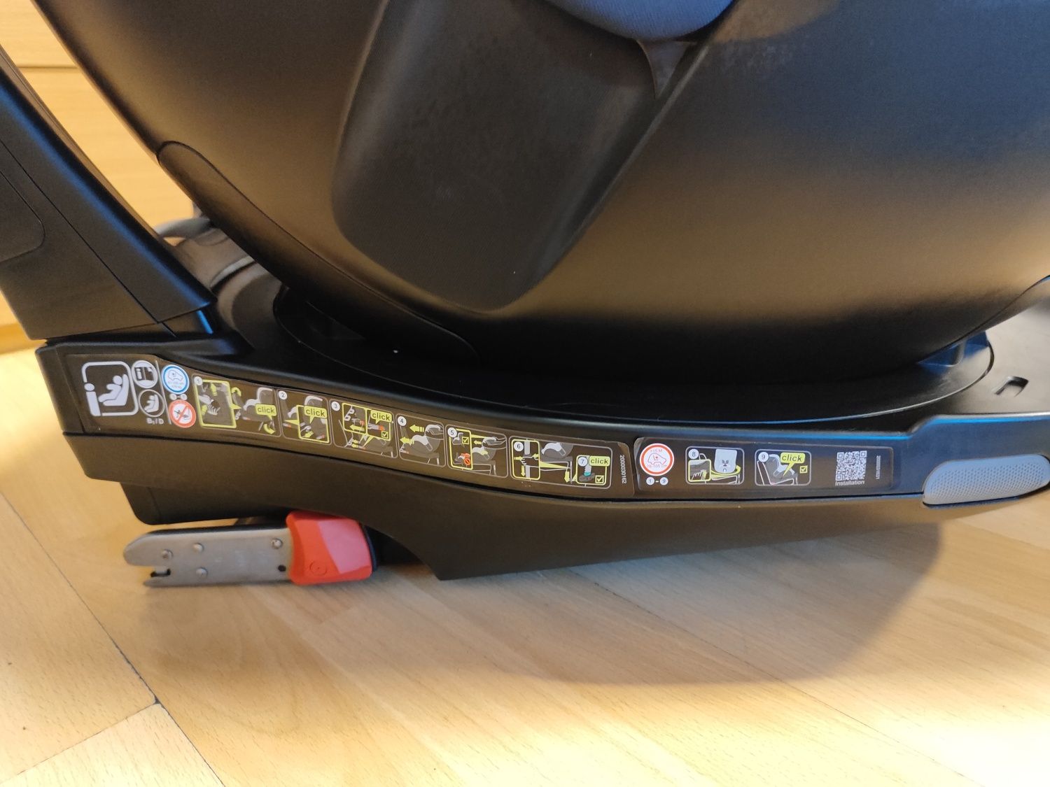 Fotelik samochodowy Britax Romer dualfix m i size