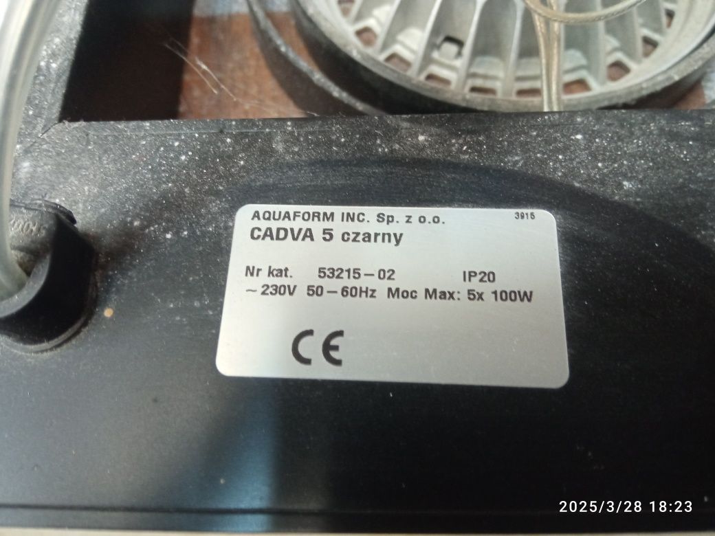 Lampa podwieszana.  Żyrandol kinkiet oświetlenie led