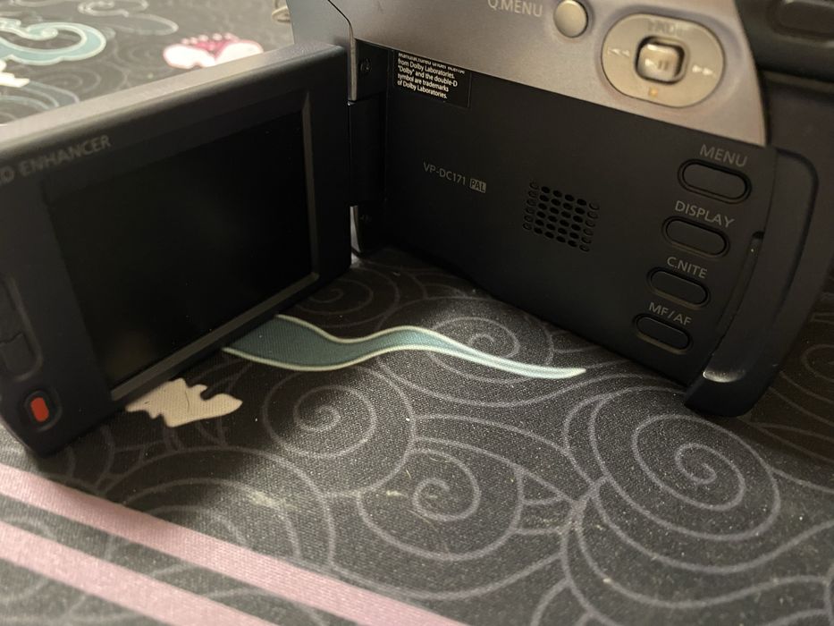 Дискова відеокамера Samsung VP-DC171