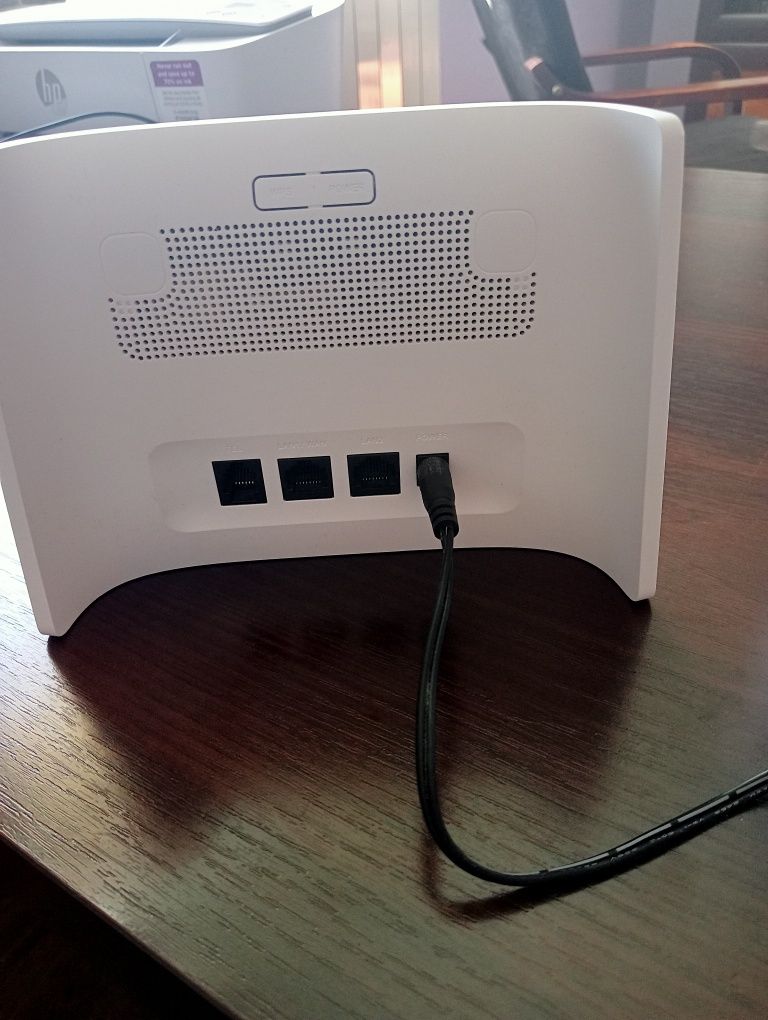 Router TCL wifi sim