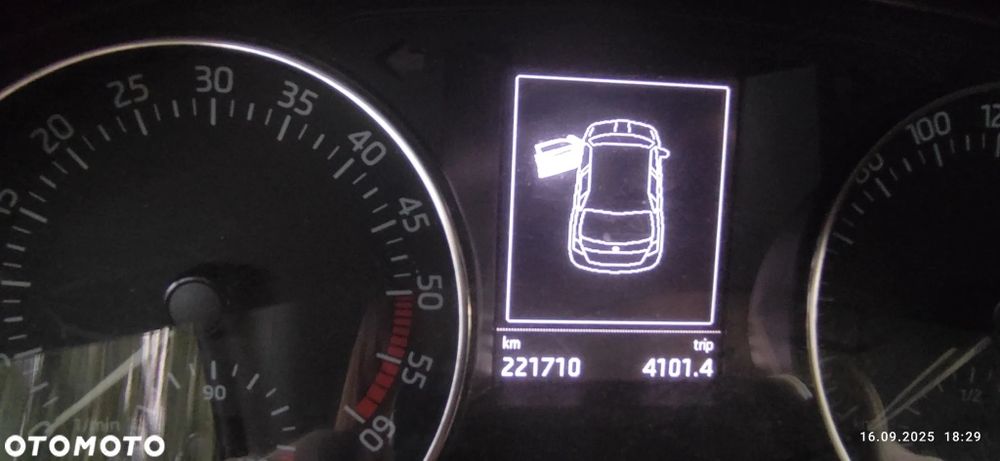 Sprzedam skoda fabia r. 2016