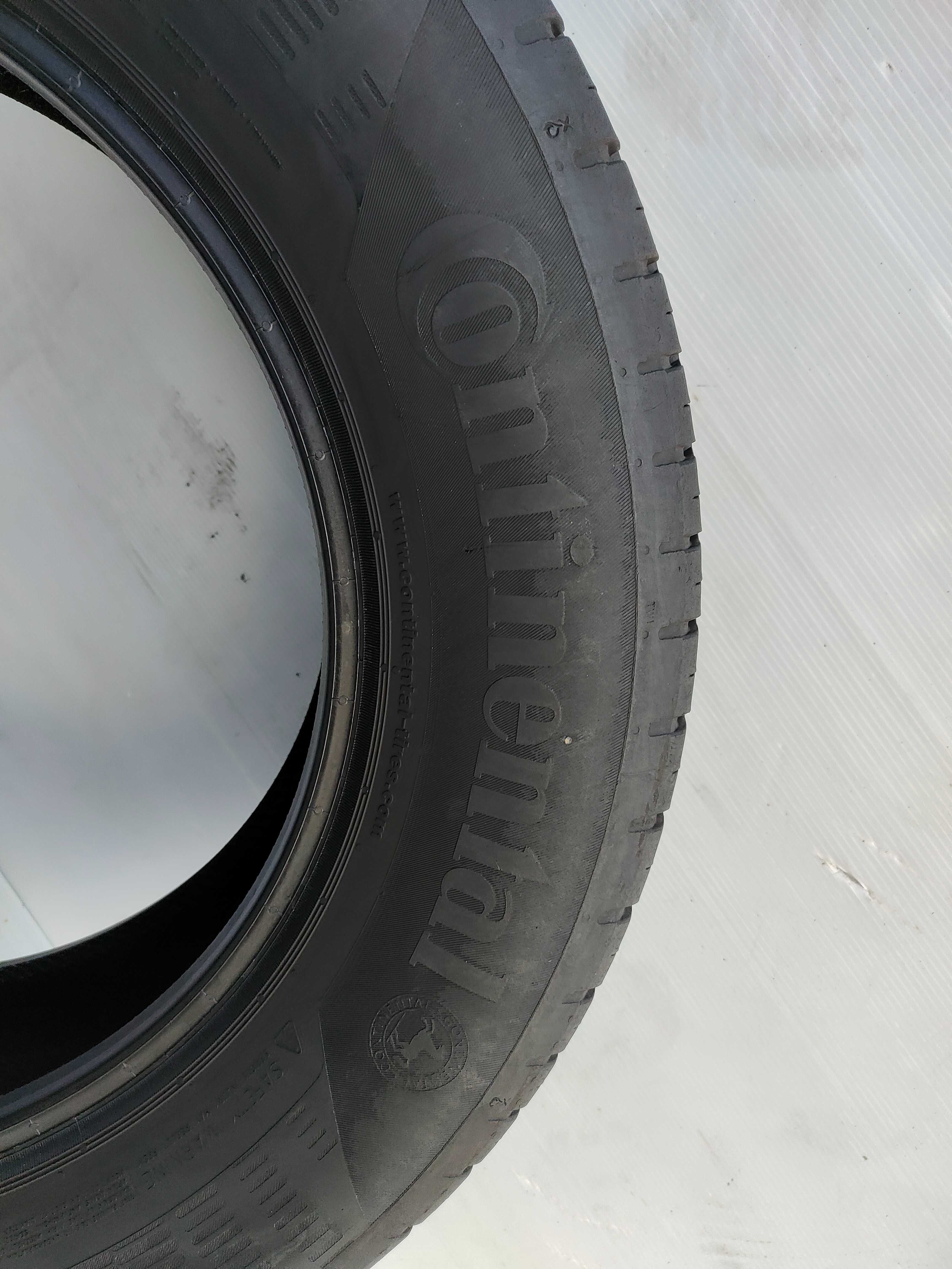 Opony Letnie 215/65/17 Continental 2szt 2019r
