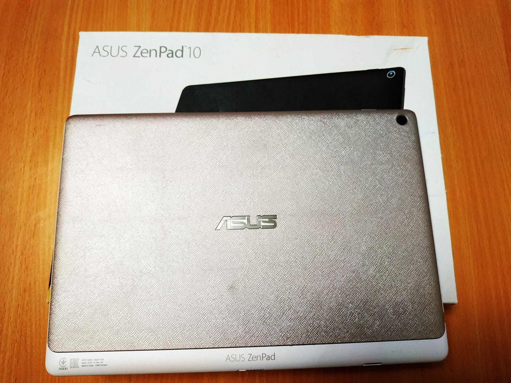 ASUS  Zenpad   10