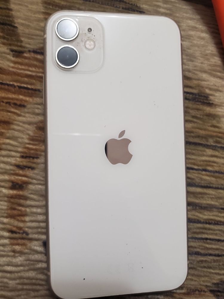 Продам iphone 11