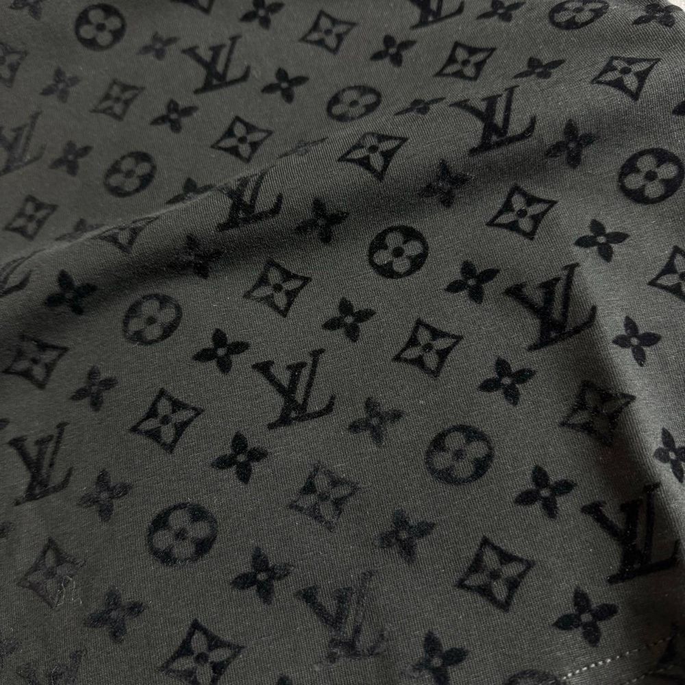 NEW SEASON! Жіноча базова футболка Louis Vuitton чорного кольору S-XXL