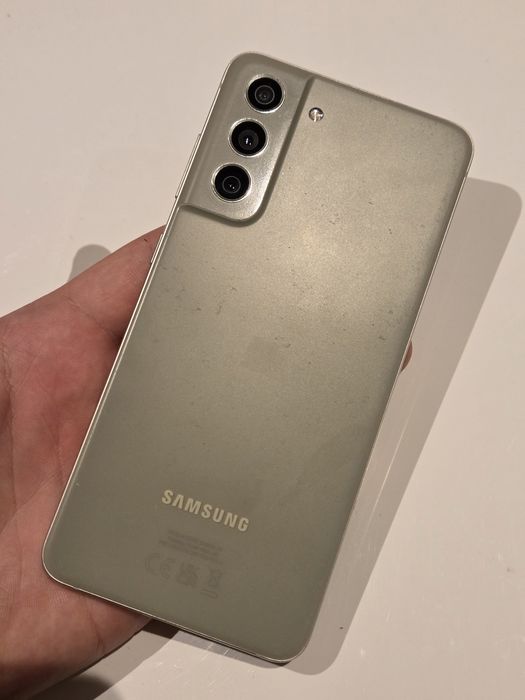 Samsung Galaxy S21 FE / S21FE 6/128 128GB 6 GB SMARTFON