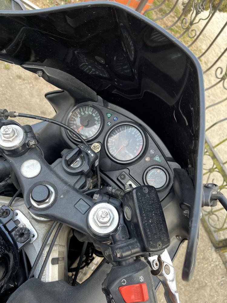 Honda cbr f4 pc35 owiewki silnik gazniki licznik hashiru kola lagi