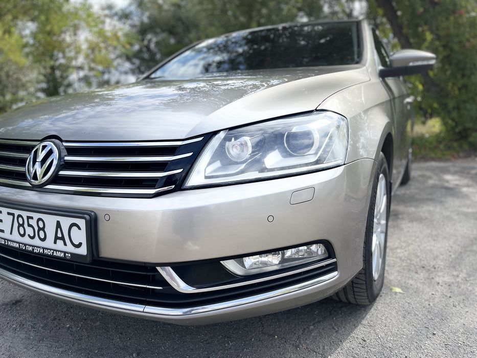 Продам свой Volkswagen Passat B7 (пассат) Highline 1.8 TSI DSG 2012рік