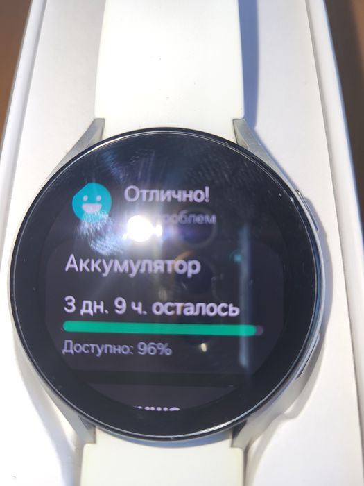 Смарт часы  samsung galaxy watch 5