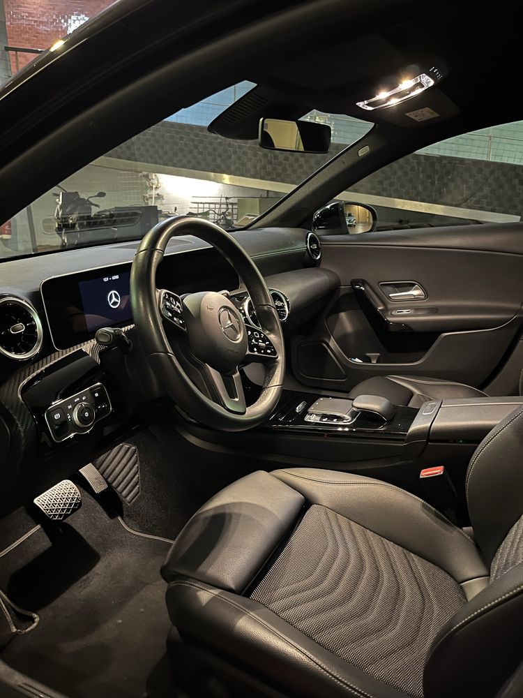 Mercedes Classe A180d Automático