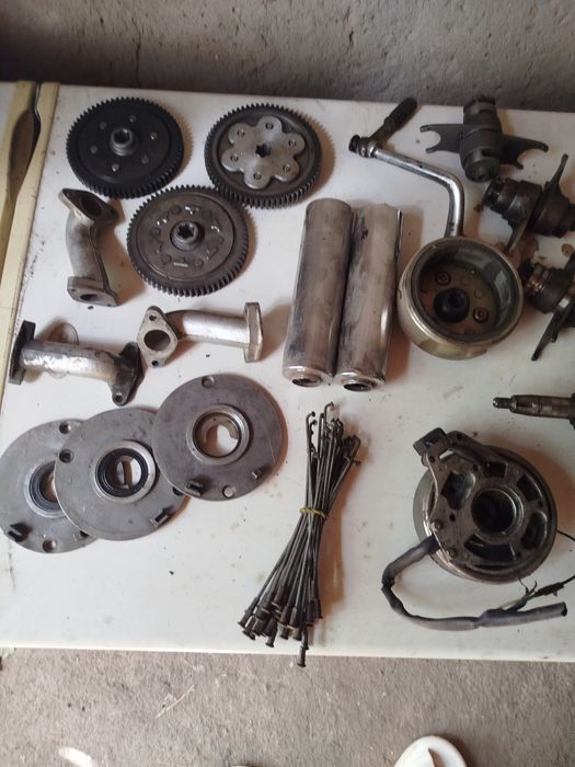 Колінвал з мопеда