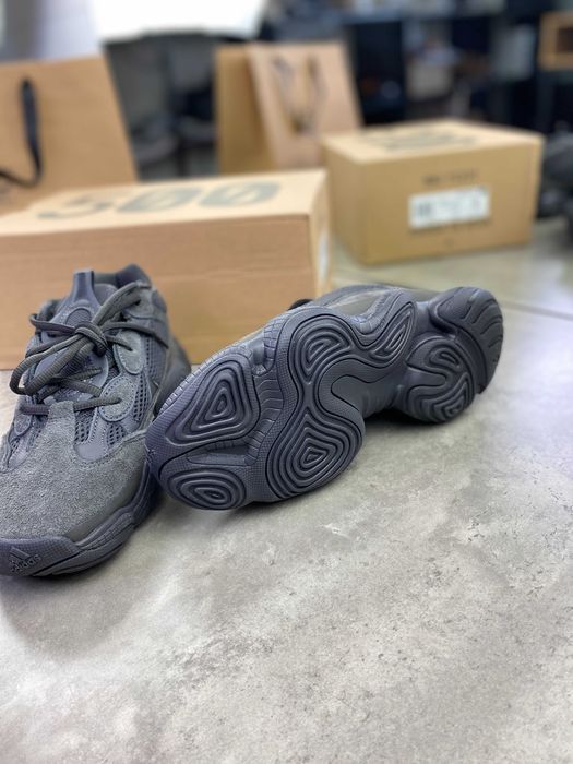 Мужские черные кроссовки Adidas Yeezy 500 Black изи йизи ob366