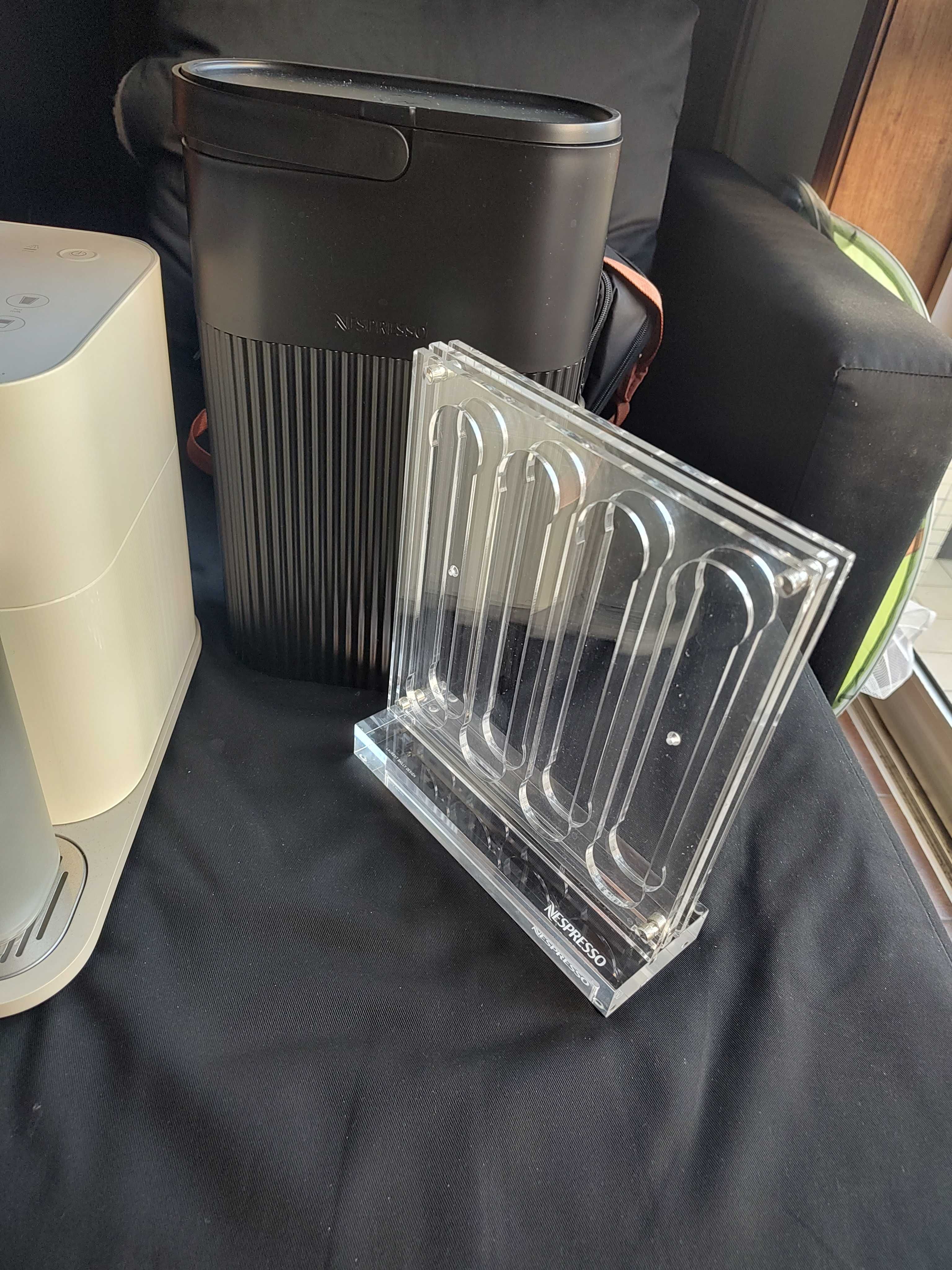 Máquina de café Nespresso Gran Lathissima