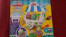 PlayDooh c vários acessórios pizzas e gelados
