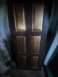 Двері дерев‘яні