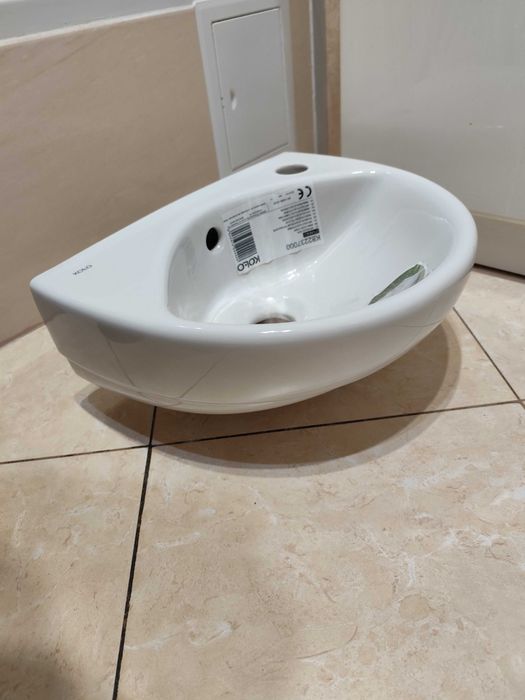 Umywalka ceramiczna piano firmy Koło 36cm - nowa!