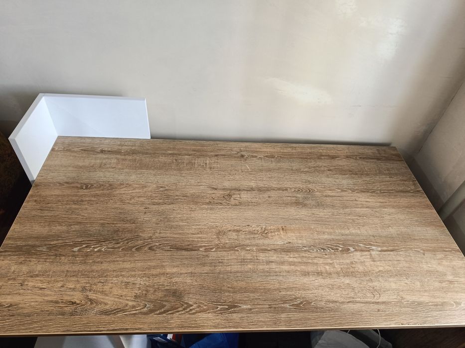 Продам стол компьютерный