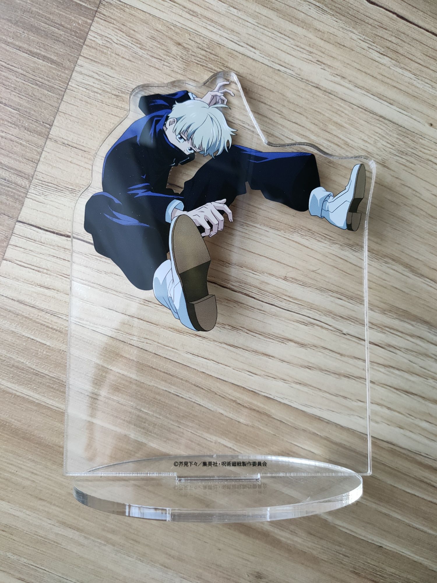 Dwie akrylowe figurki z anime Jujutsu Kaisen