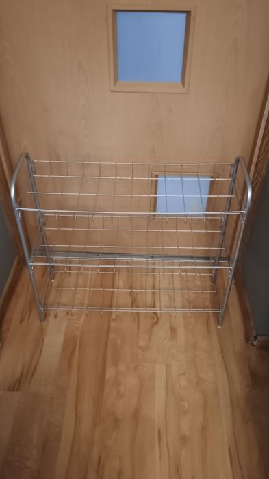 Szafka  na buty w bardzo dobrym stanie