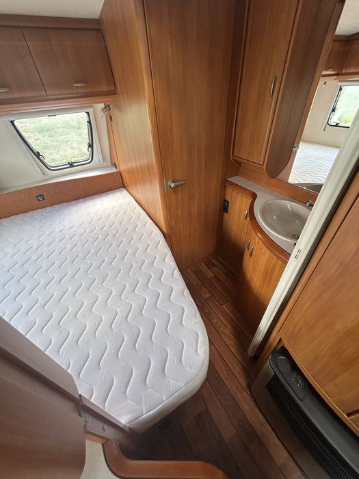Hobby 560 kmfe, 2007r/ klima,piętrowe łóżka, przedsionek, mover