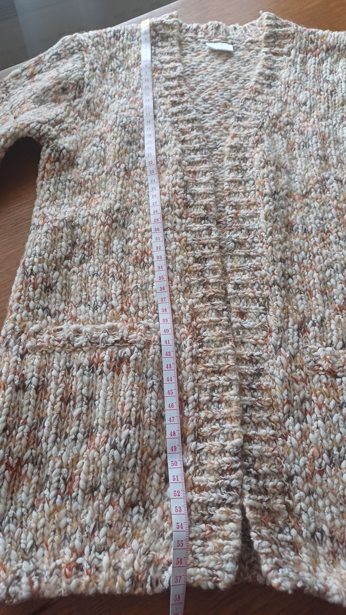 Kardigan sweterek bez zapiecia r.140