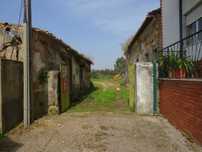 Vendo casa com 120 m2 para recuperar.