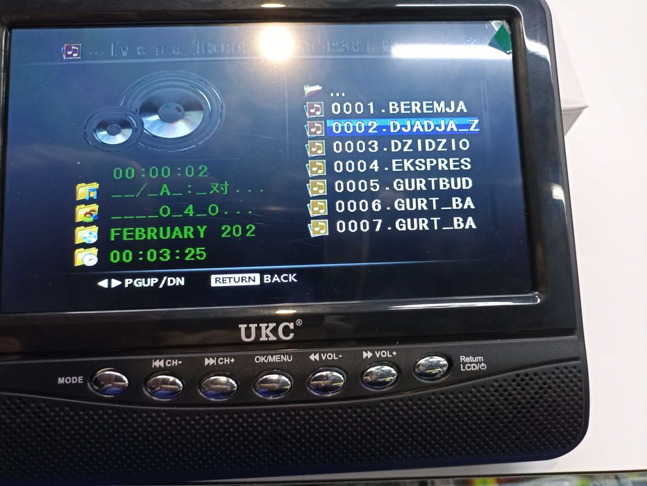 Портативний/ автомобільний телевізор UKC UK-701