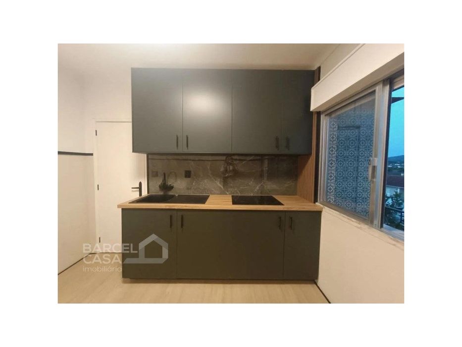 Andar moradia T3, remodelado, em Arcozelo - Barcelos