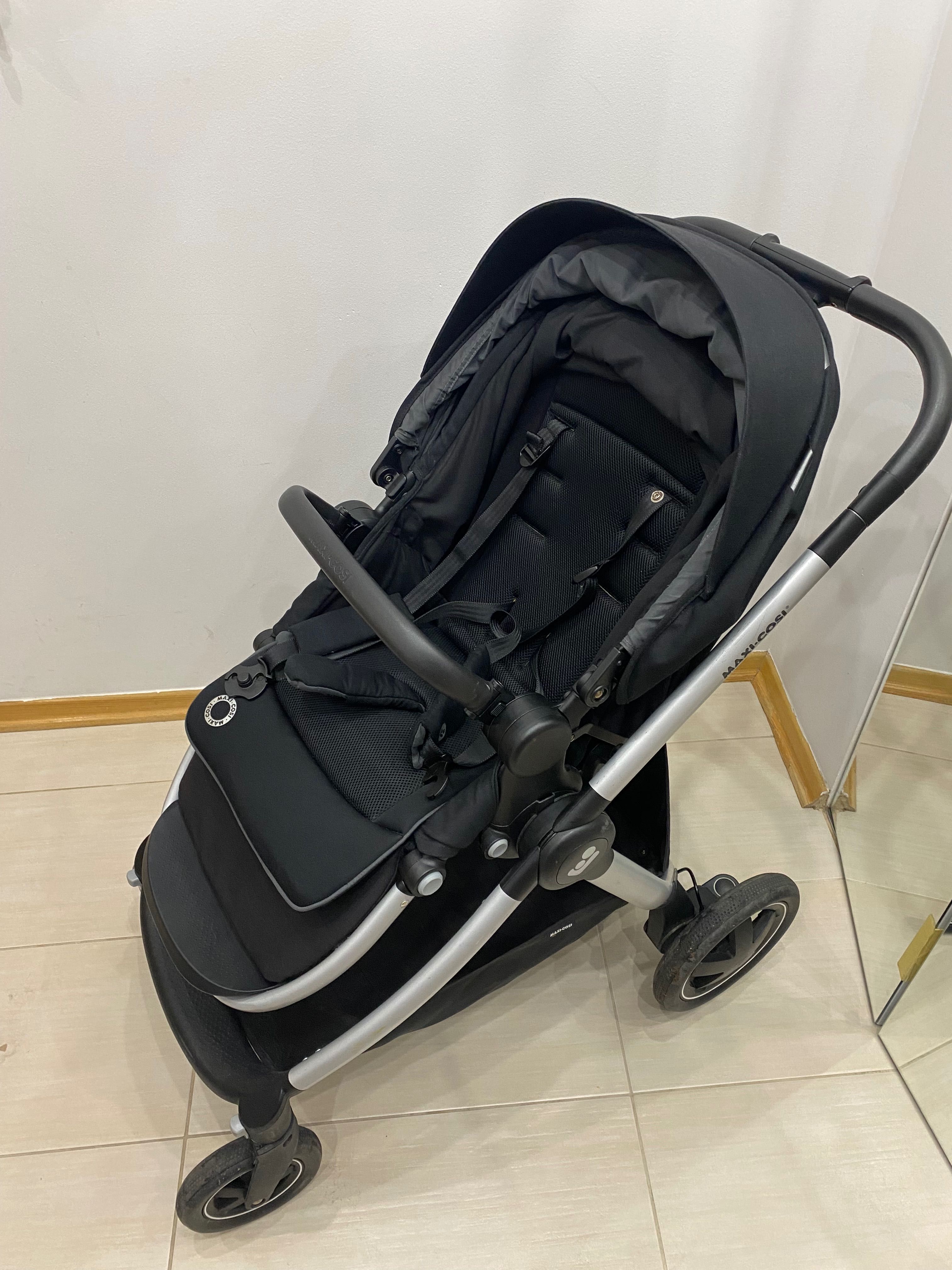 Wózek spacerowy Maxi Cosi adorra