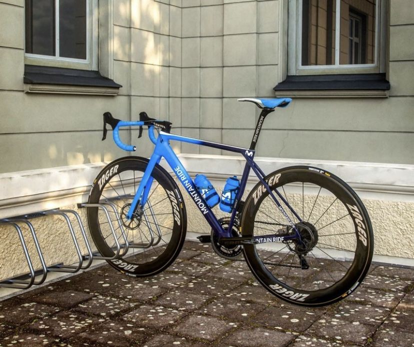 Stojak Uchwyt Parking Rowerowy na 4 Rowery Rower ŁATWY MONTAŻ Mocny