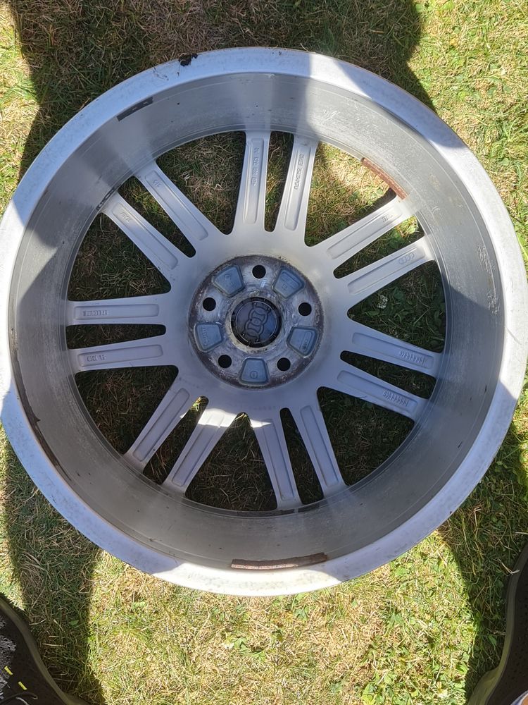 Oryginalne felgi alu 19” Audi A8/S8 D3 5x112 3szt