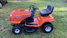 Tractor Corta Relva HUSQVARNA LTH 135 sem saco